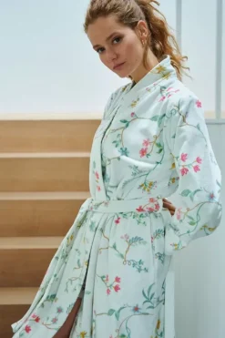 Pip Studio Bademäntel Les Fleurs Weis