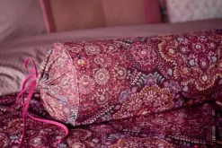 New Pip Studio Nackenrolle Il Mosaico Dunkelrot