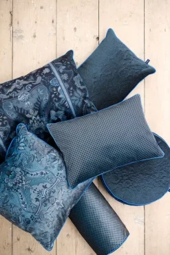 Hot Pip Studio Zierkissen Suki Dunkel Blau
